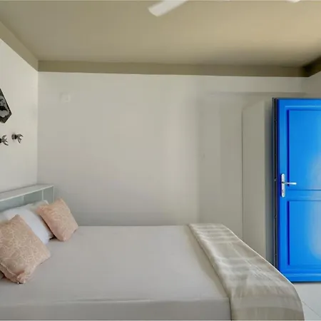 Aparthotel Eleni On The 3*