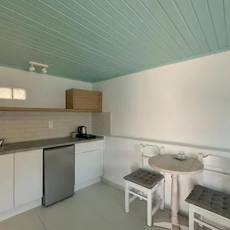 Eleni On The 3* Katápola