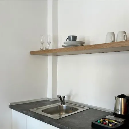 Apart Otel Eleni On The